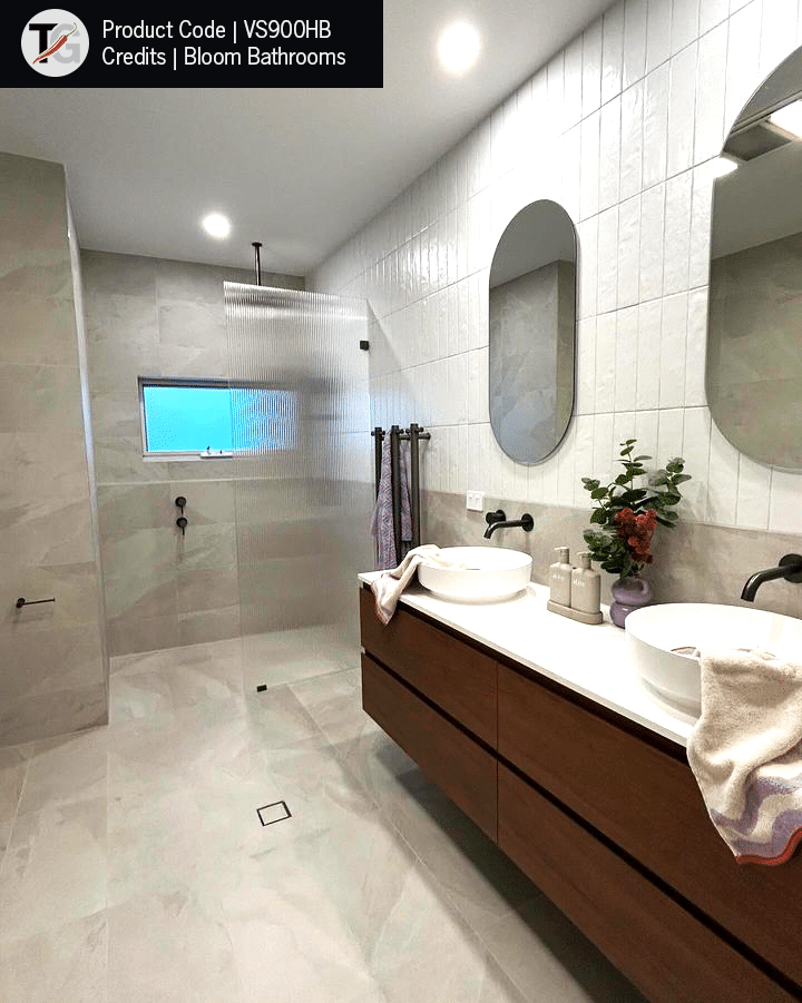 Thermorail Straight/Round 12Volt Vertical Bar 900x142x100mm 28Watts With Optional Hook - Matt Black