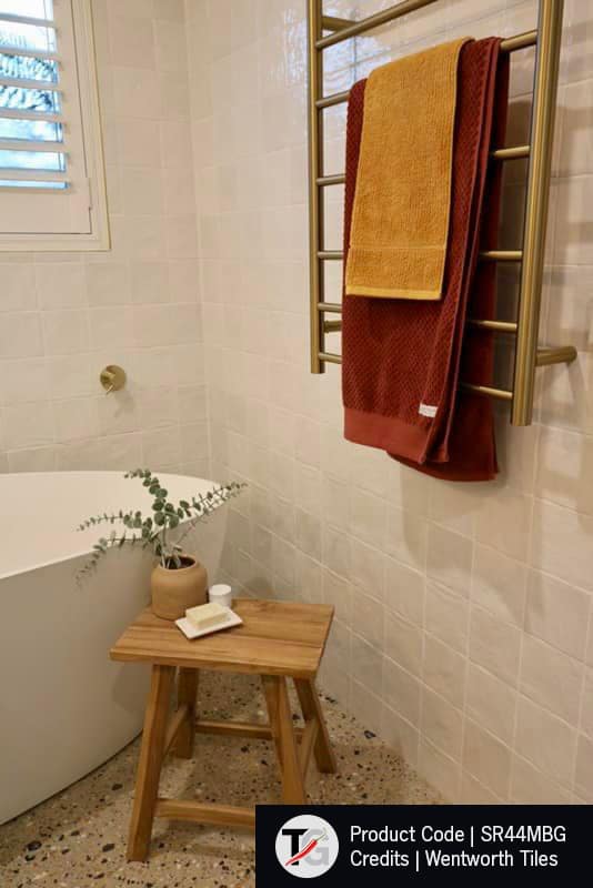 Thermorail Straight/Round 600x800x122mm 80Watts 7 Bars - Brushed Gold