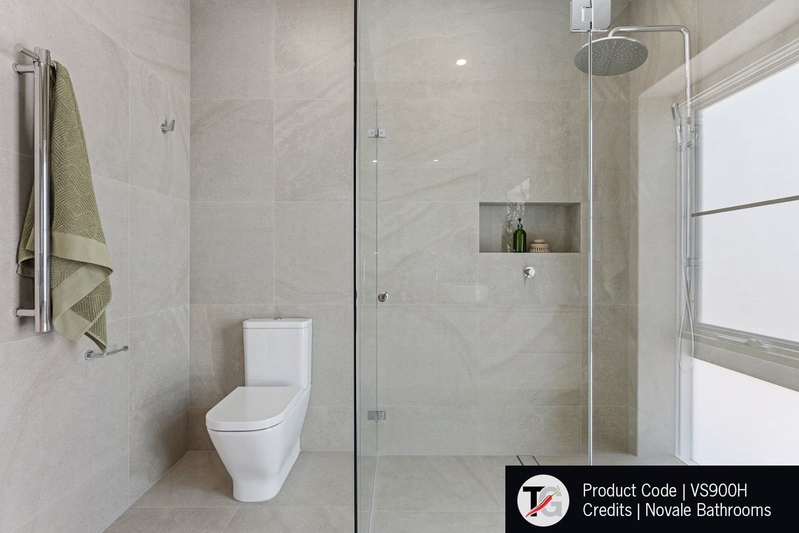 Thermorail Straight/Round 12Volt Vertical Bar 900x142x100mm 22Watts With Optional Hook