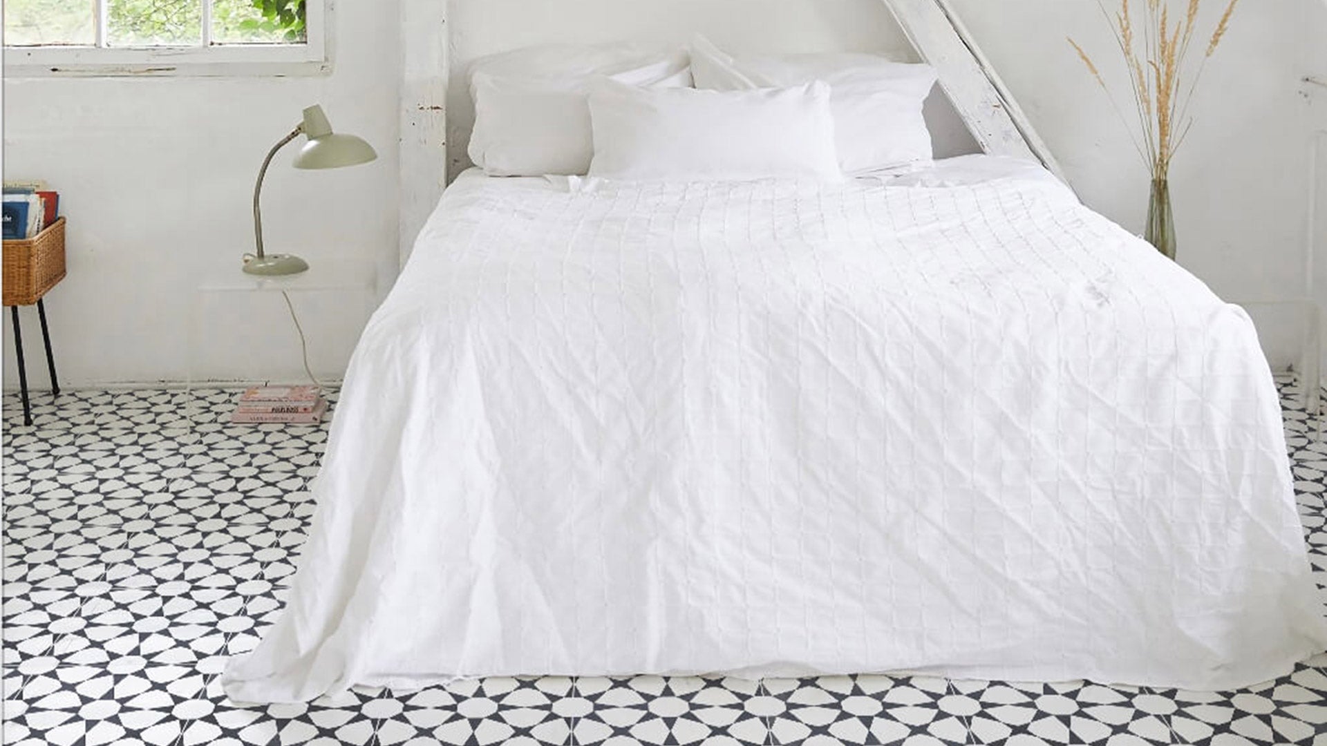Heirloom Magari Patterned Tile