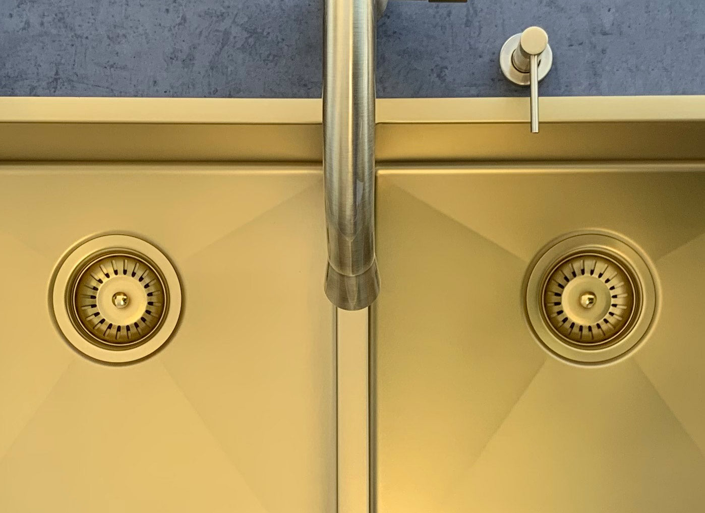 Lavello Kitchen Sink - Double Bowl 760 x 440 - Brushed Bronze Gold