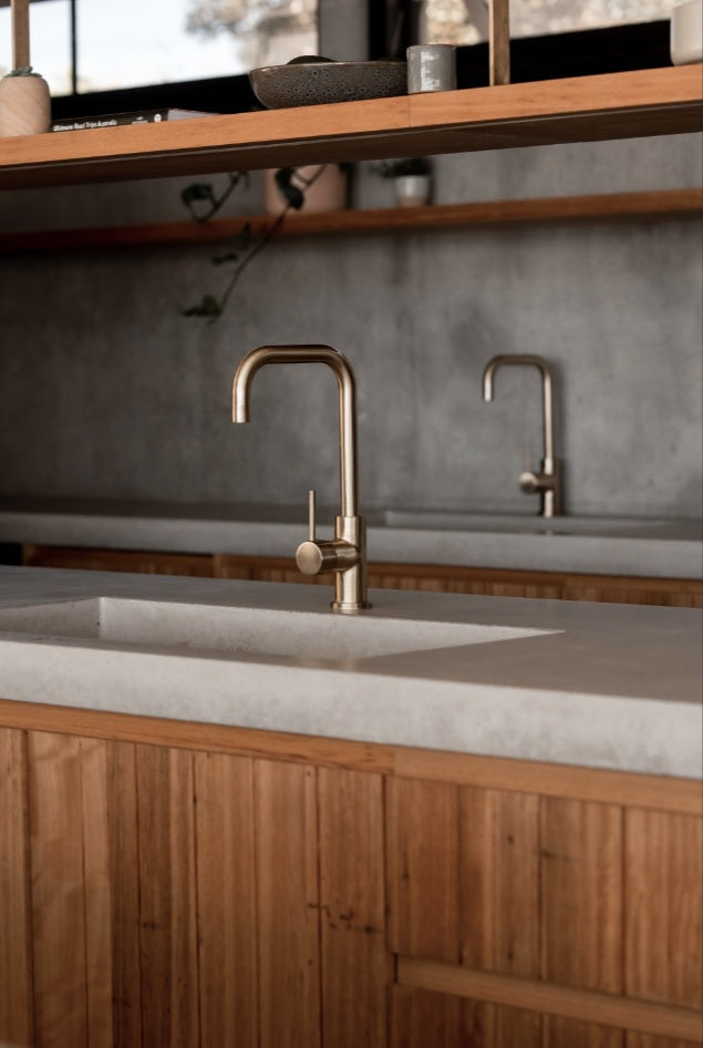 Round Kitchen Mixer Tap - Tiger Bronze