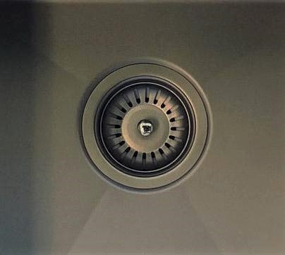 Lavello Kitchen Sink - One and Half Bowl 670 x 440 - Gunmetal Black
