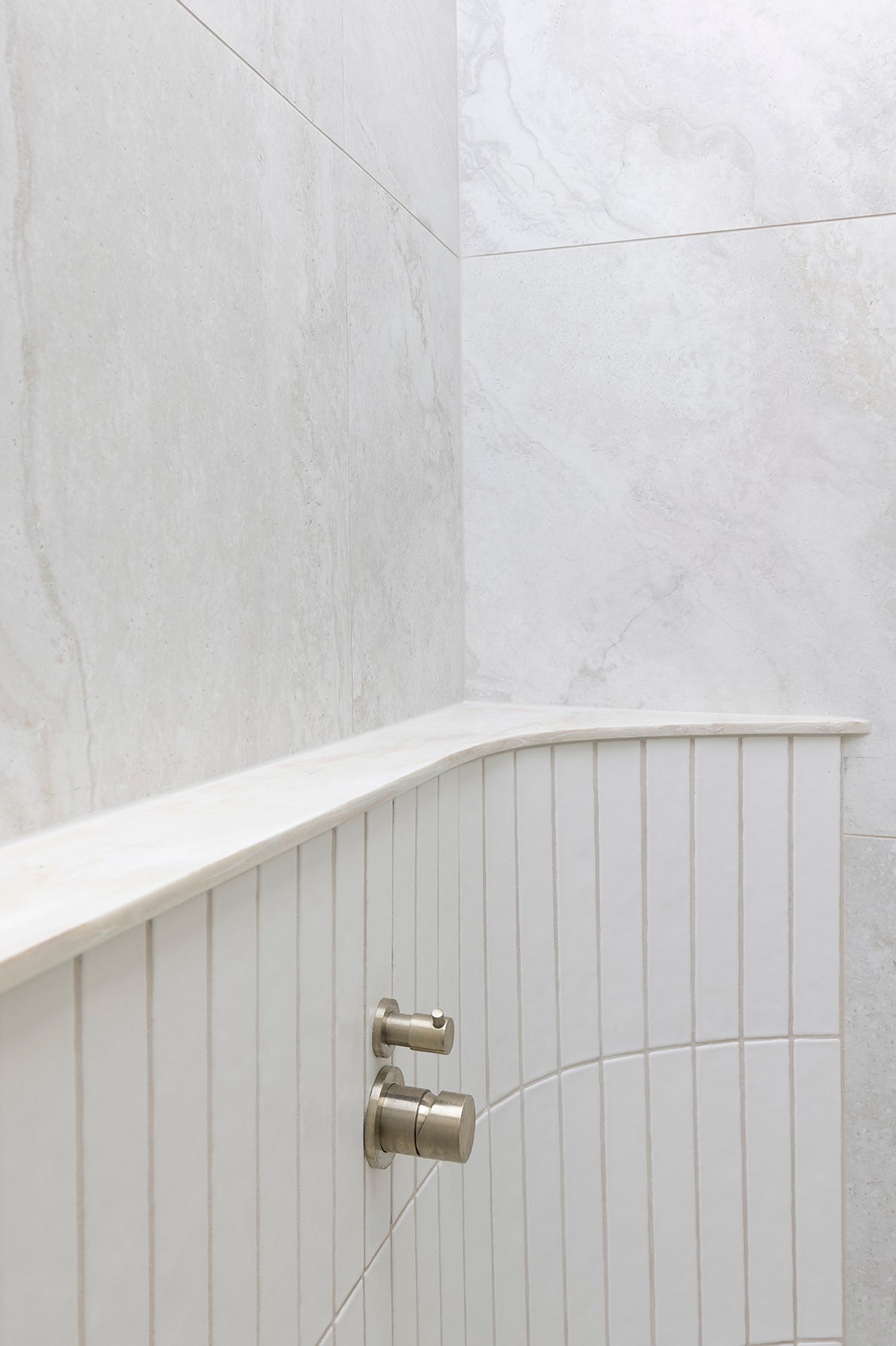 Round Pinless Diverter Mixer - PVD Brushed Nickel