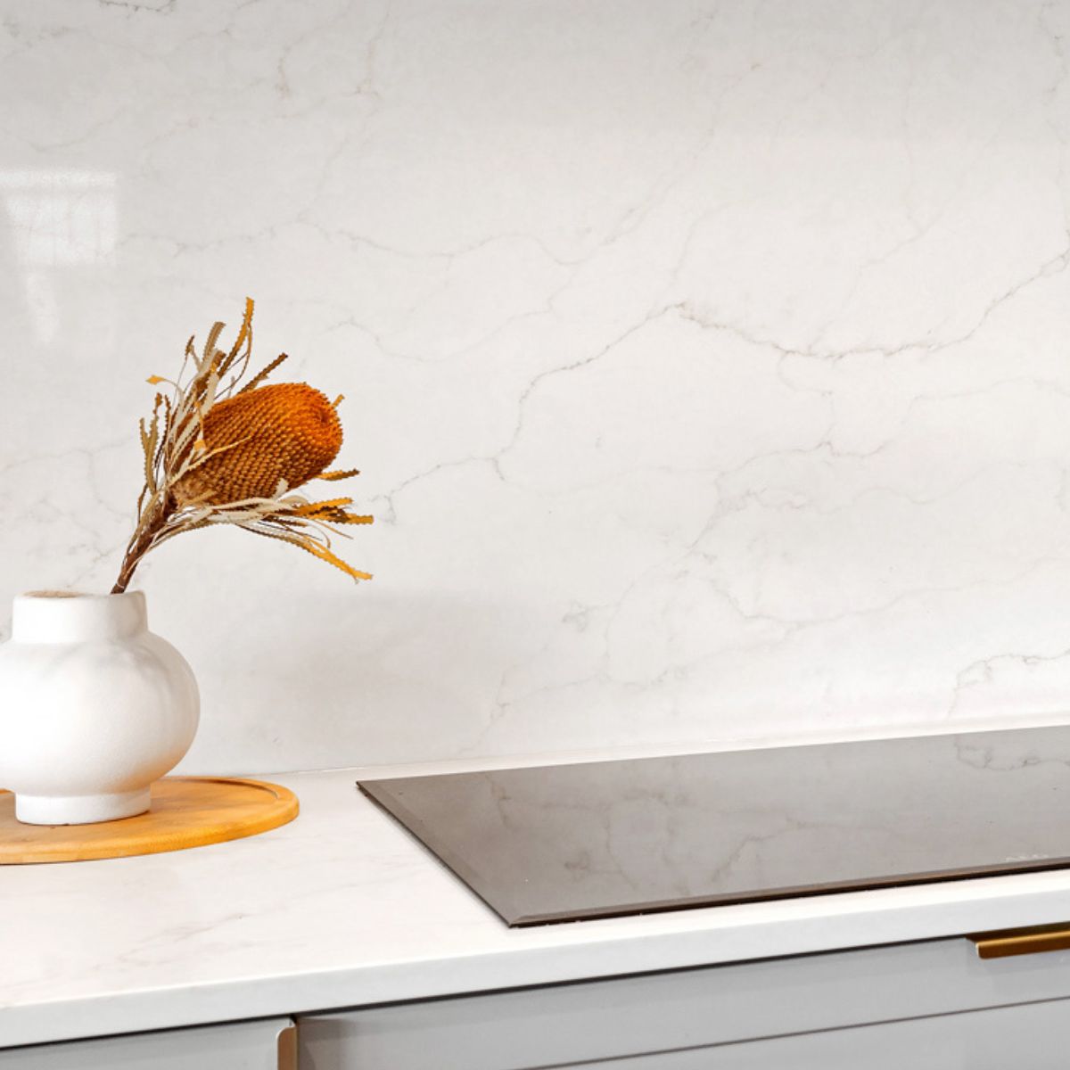 Fifth Avenue Signature Surfaces 900mm Aurora Sky Benchtop
