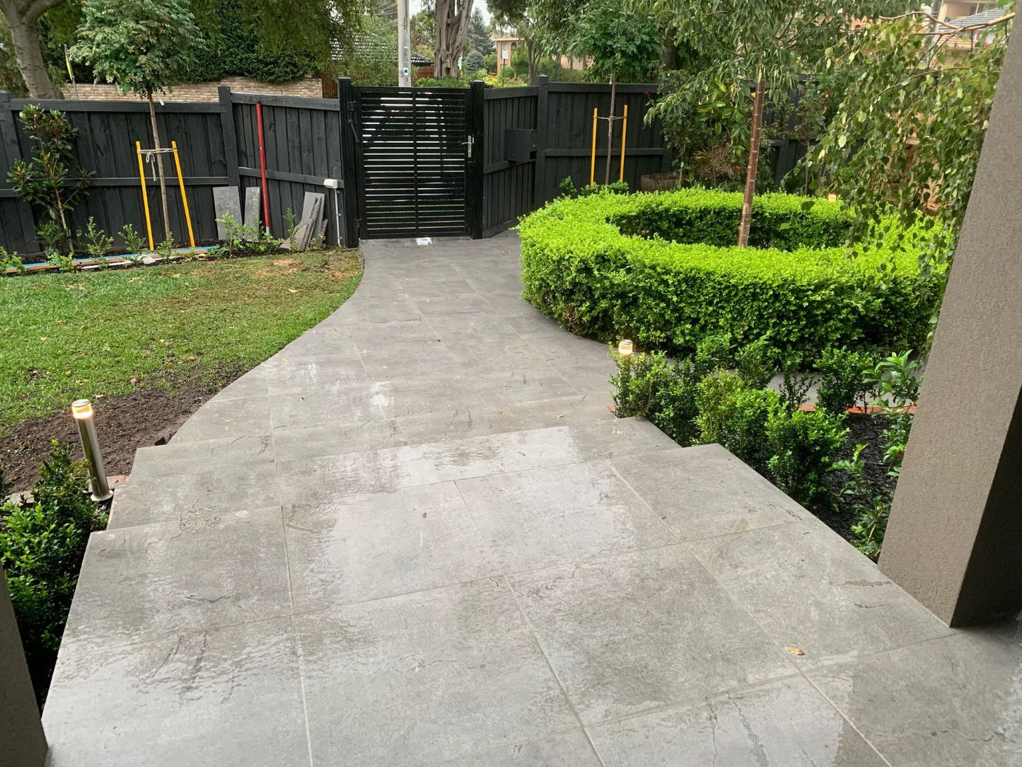 PORCELAIN BLUESTONE EXTERNAL R11