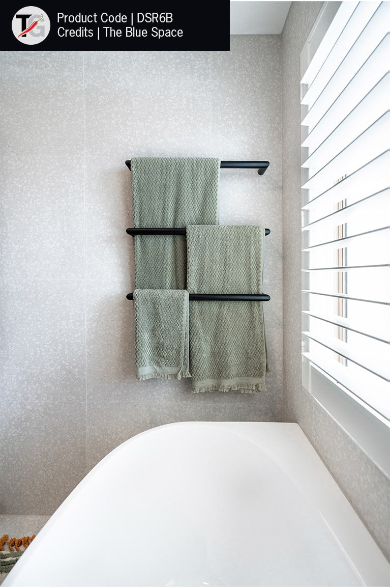 Thermorail Round Single Rail 632x32x100mm 18Watts - Matt Black - Includes Transformer