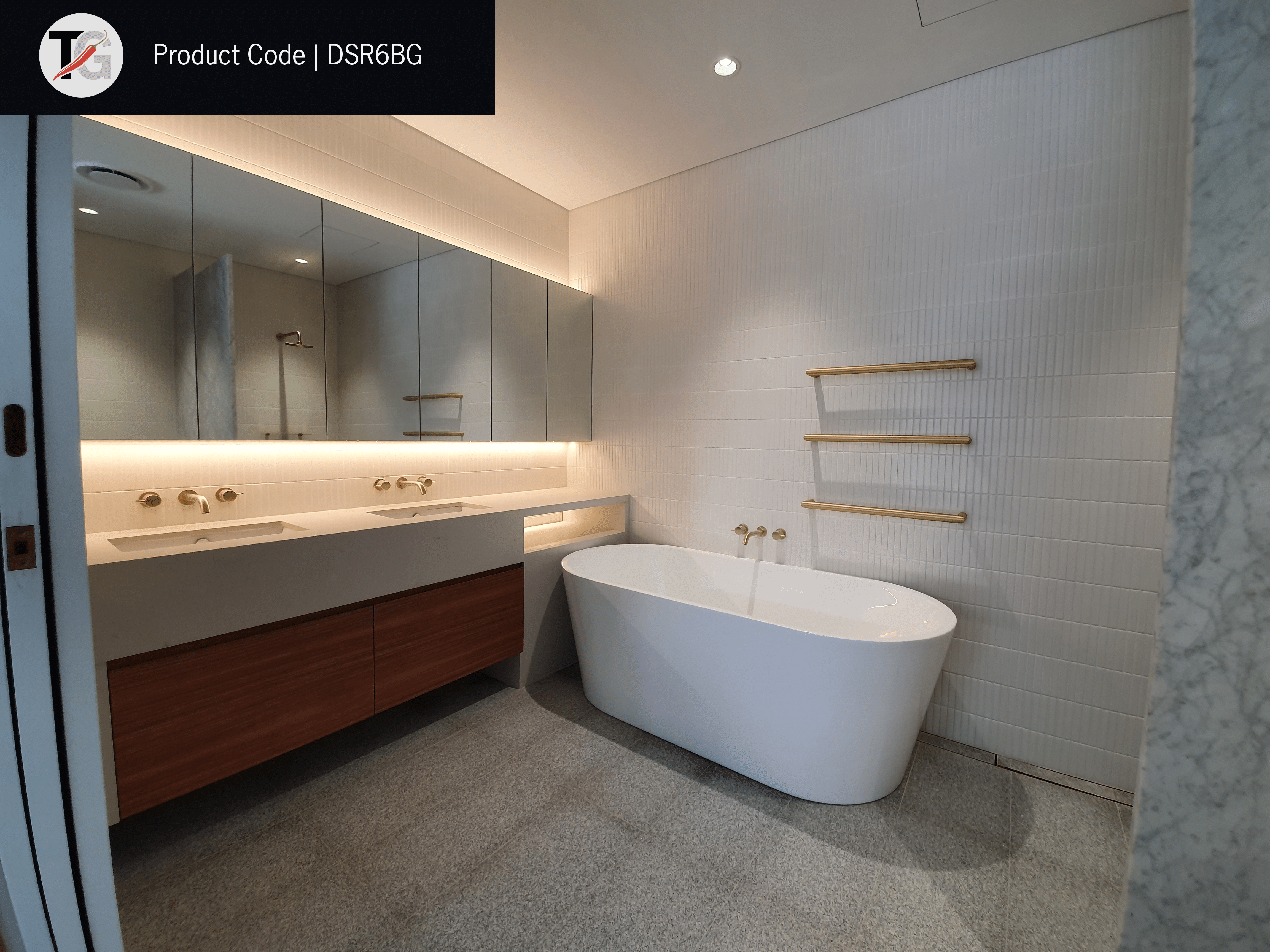 Thermorail Round Single Rail 632x32x100mm 18Watts - Brushed Gold - Includes Transformer