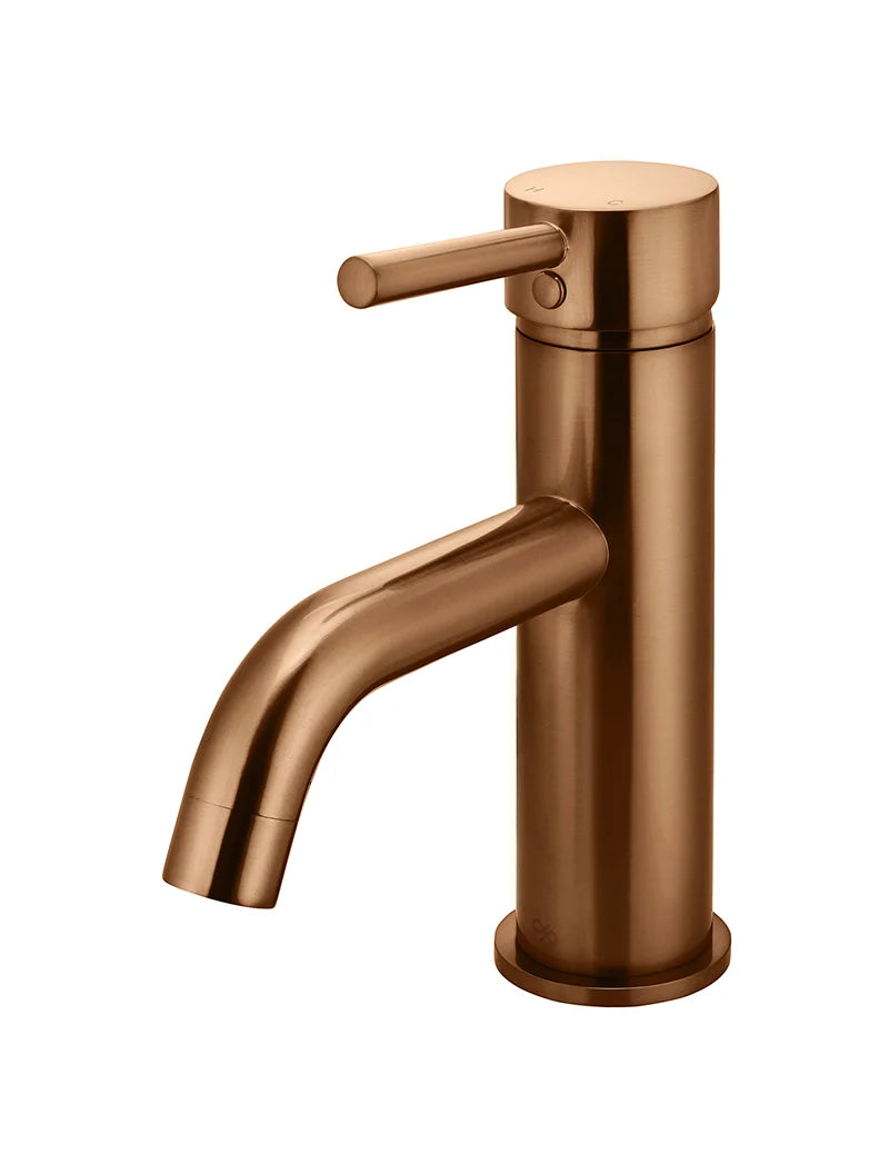 Meir Round Basin Curved Mixer