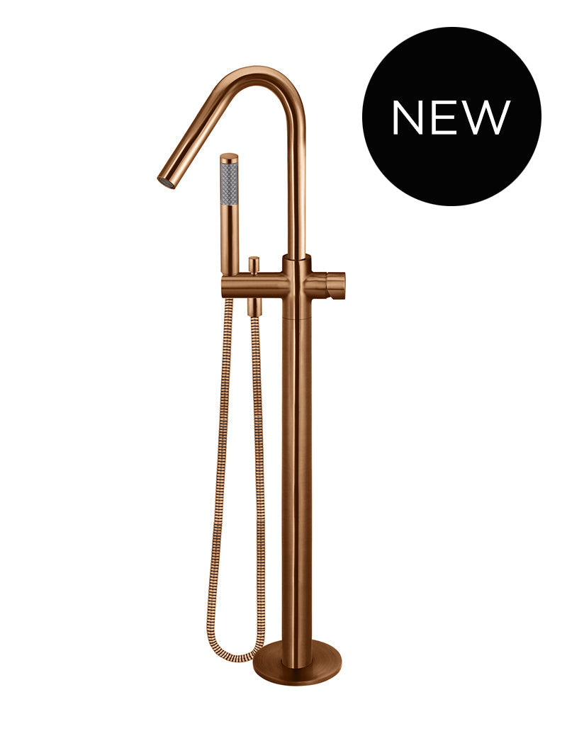 Meir Round Freestanding Bath Spout