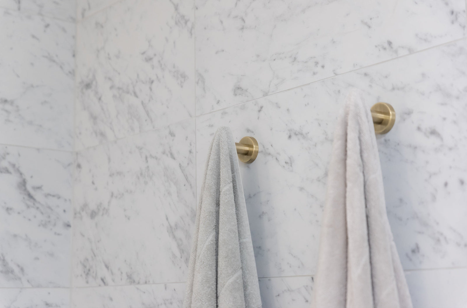 Round Robe Hook - PVD Tiger Bronze