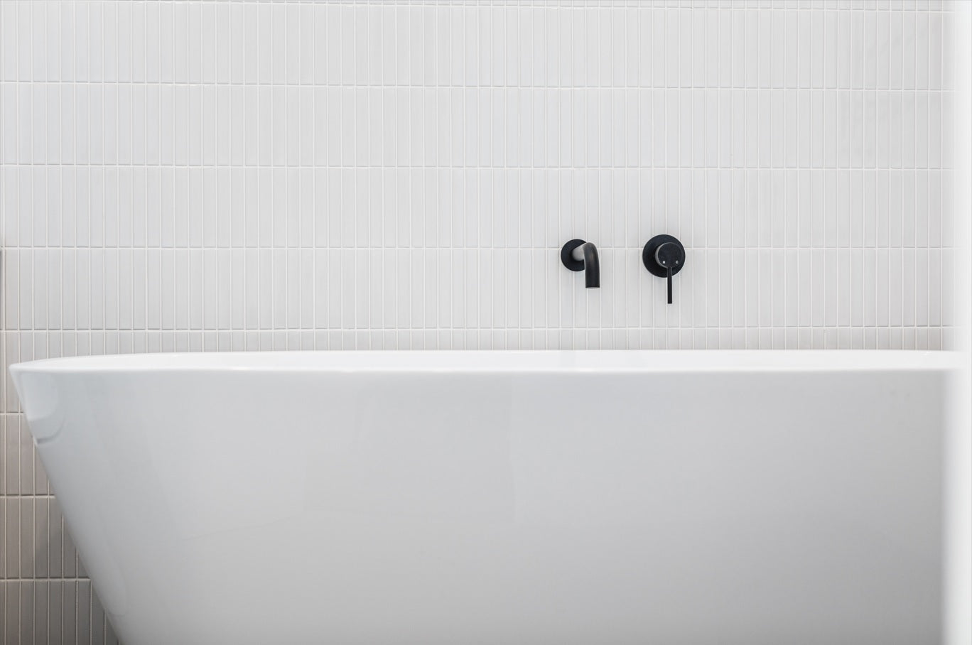 Round Wall Mixer Trim Kit (In-wall Body Not Included) - Matte Black