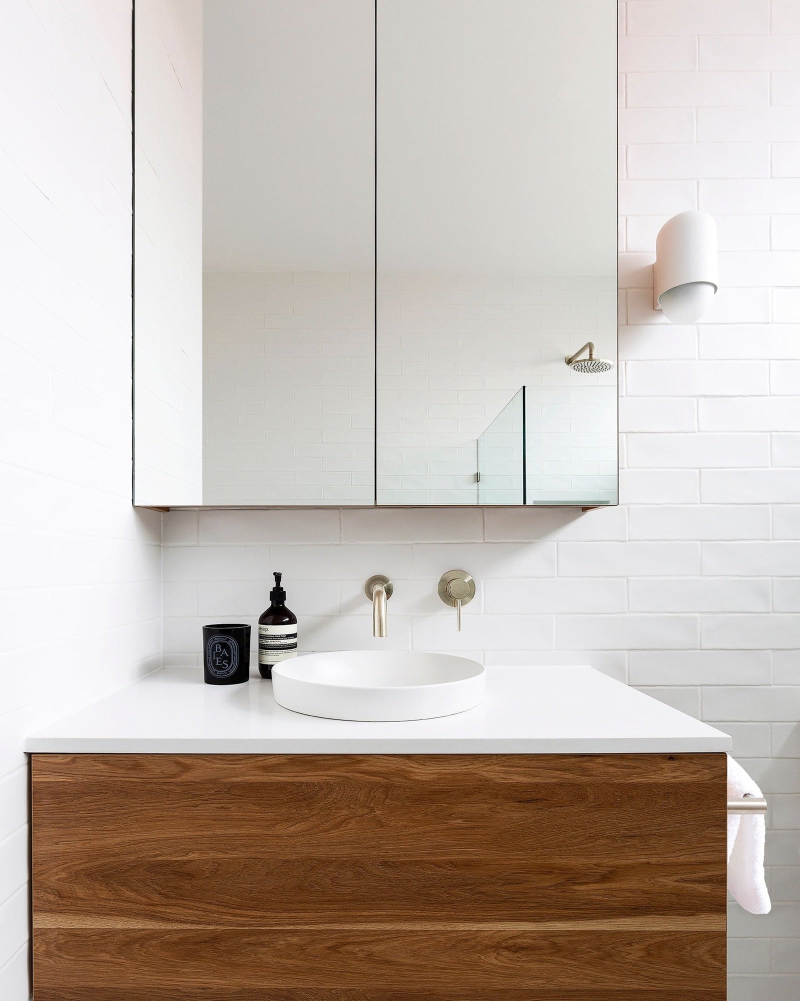 Universal Round Curved Spout - PVD Brushed Nickel