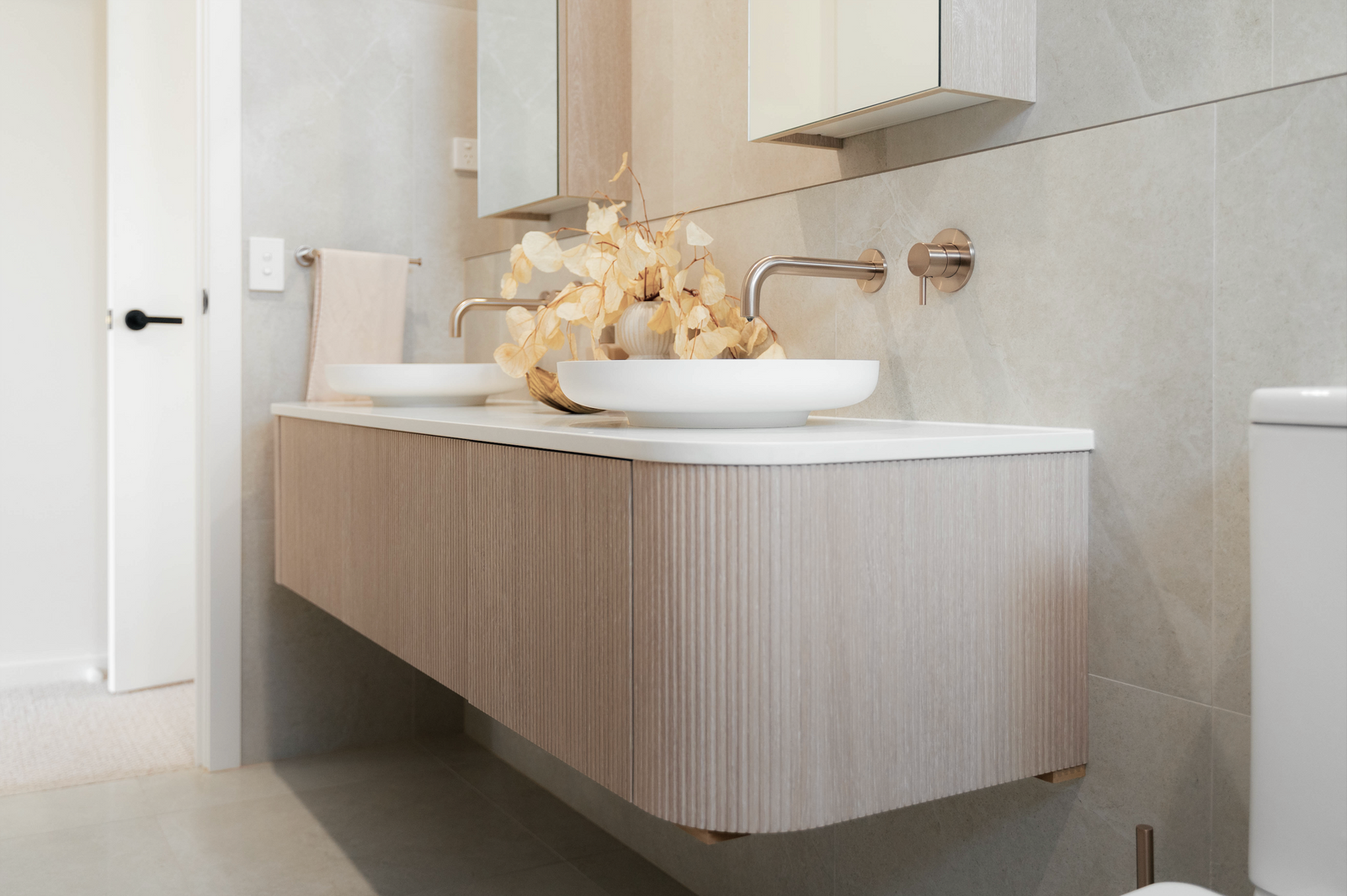 Round Wall Mixer Short Pin–lever Trim Kit (In-wall Body Not Included) - Champagne