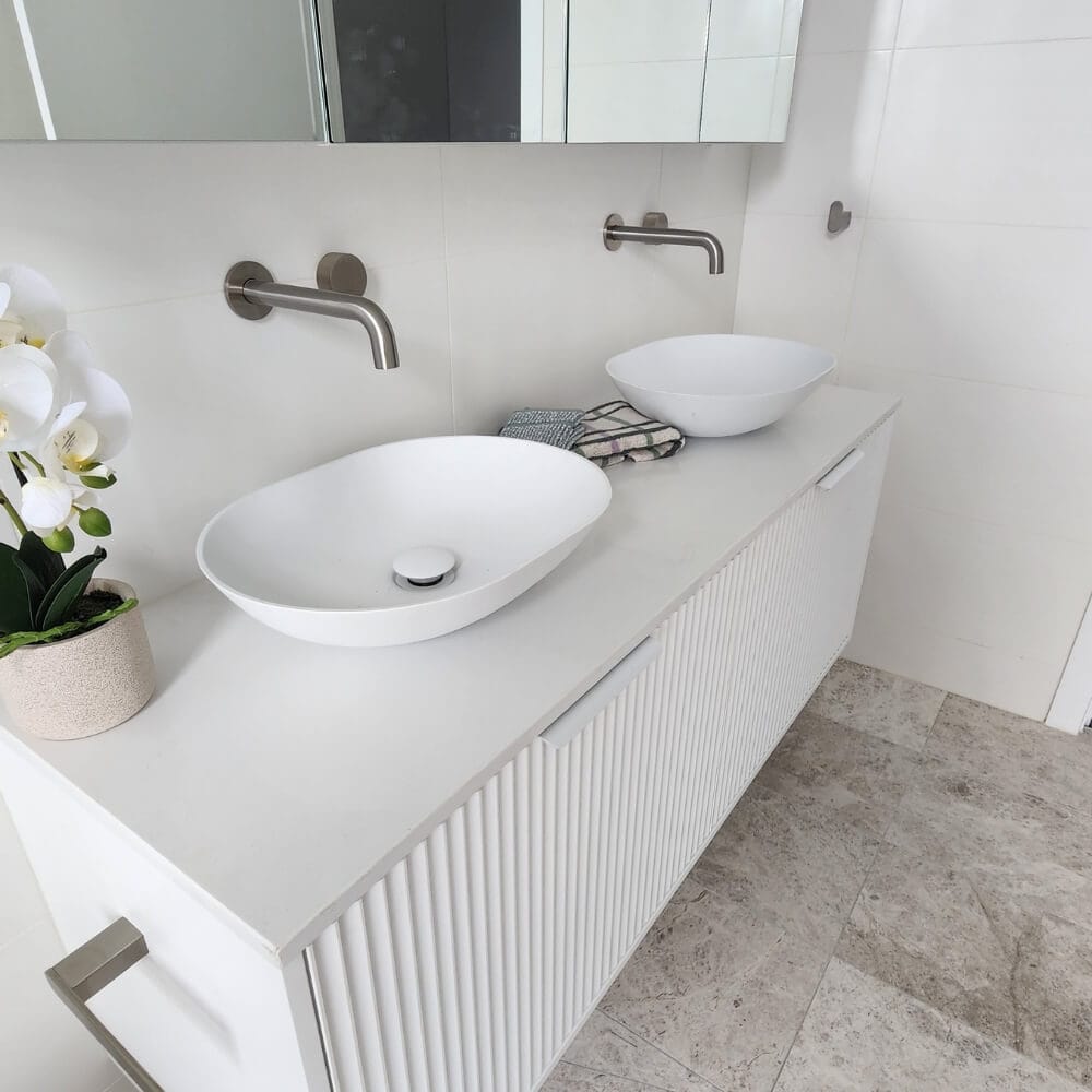 Nicola Solid Surface Basin