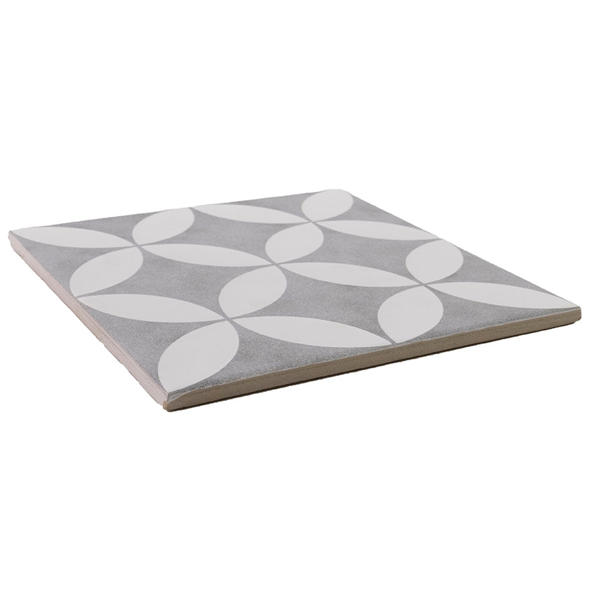 Daisy Concrete Floor