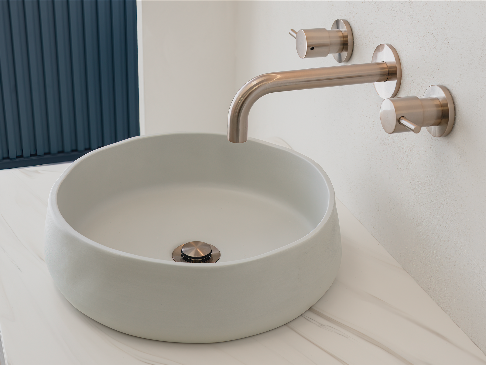 Round Quarter Turn Wall Top Assemblies - Champagne