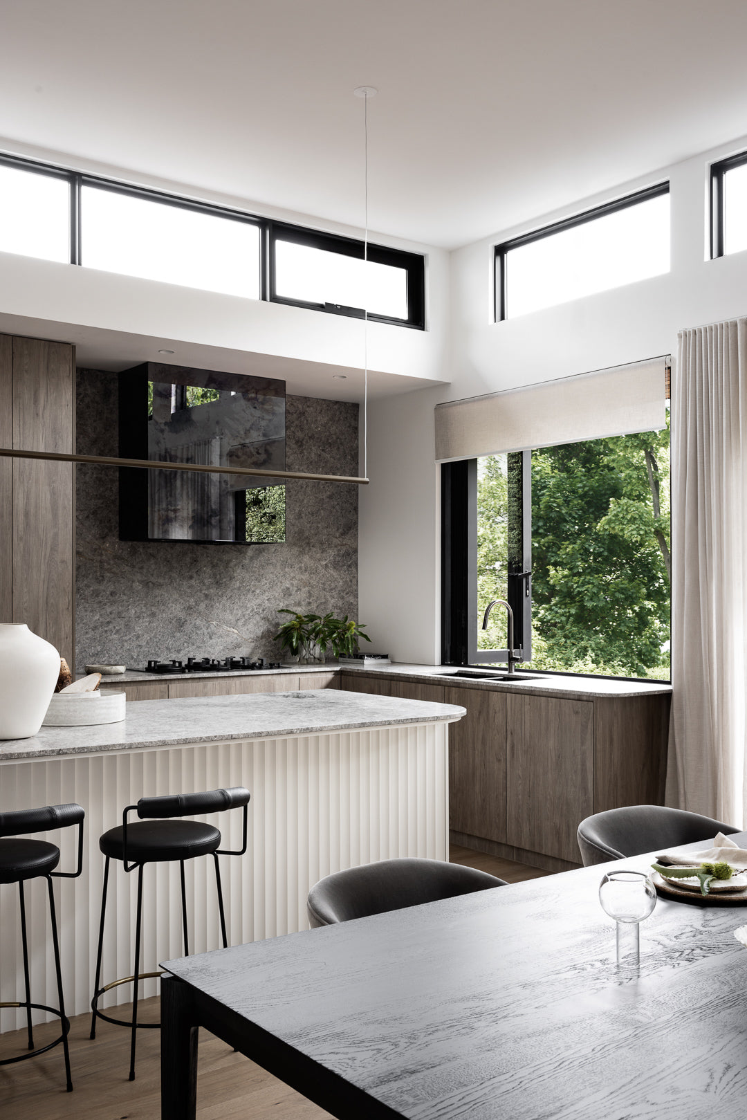 Round Piccola Pull Out Kitchen Mixer Tap - Shadow Gunmetal