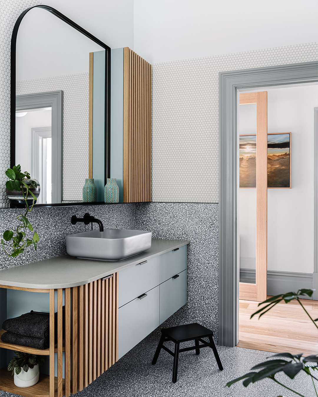 Cube Basin - Sky Grey