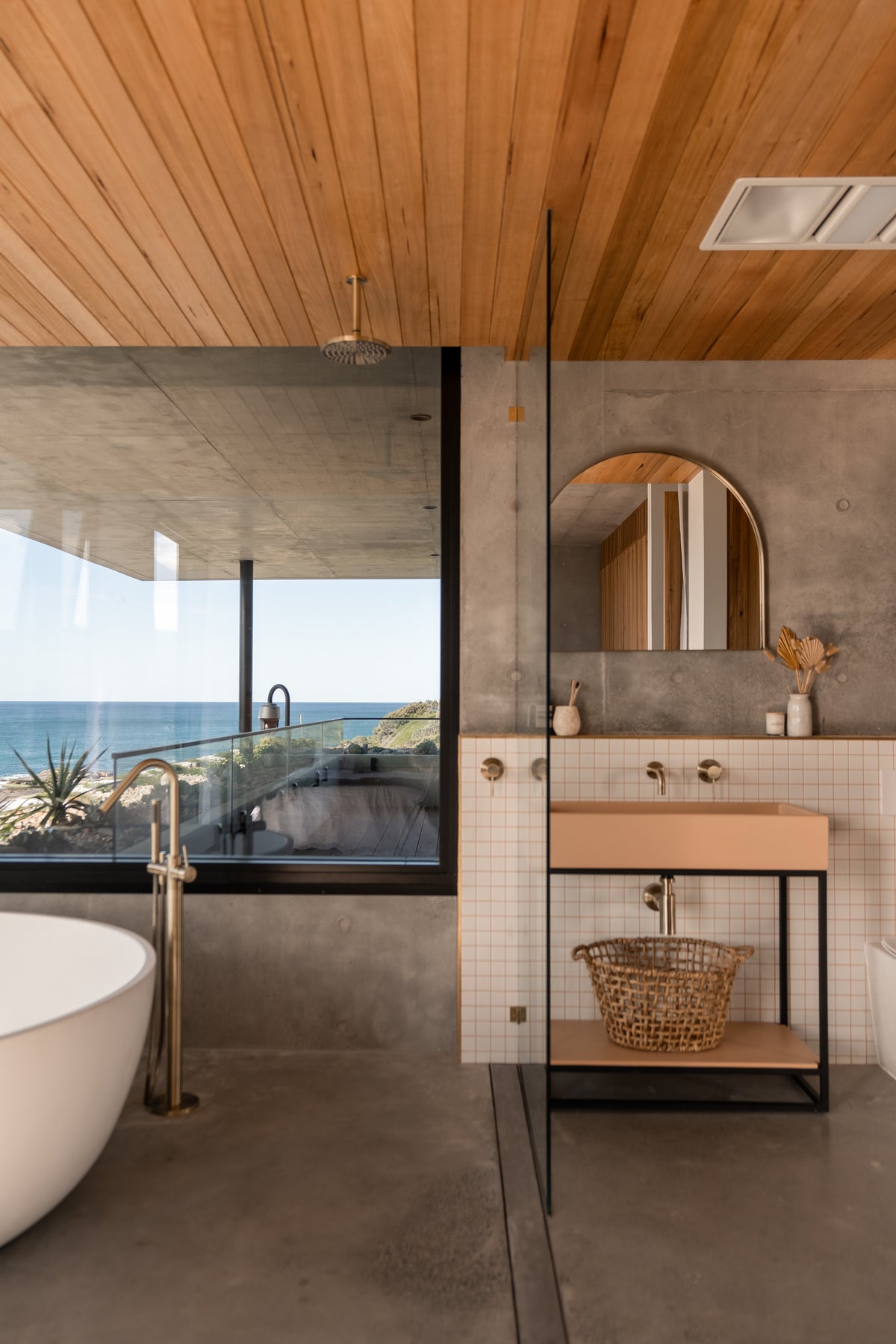 Box Basin - Pastel Peach