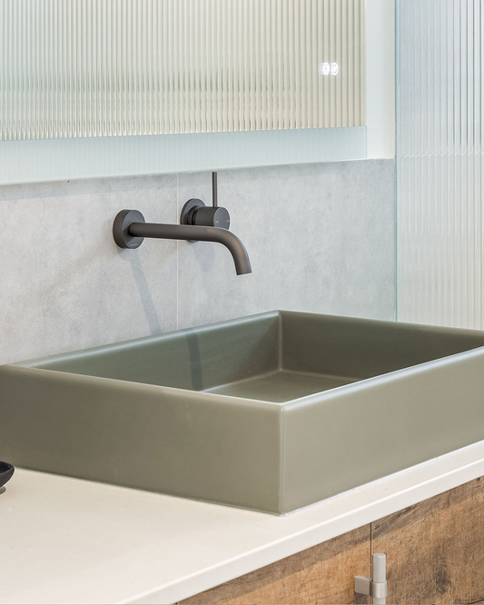 Box Basin - Olive