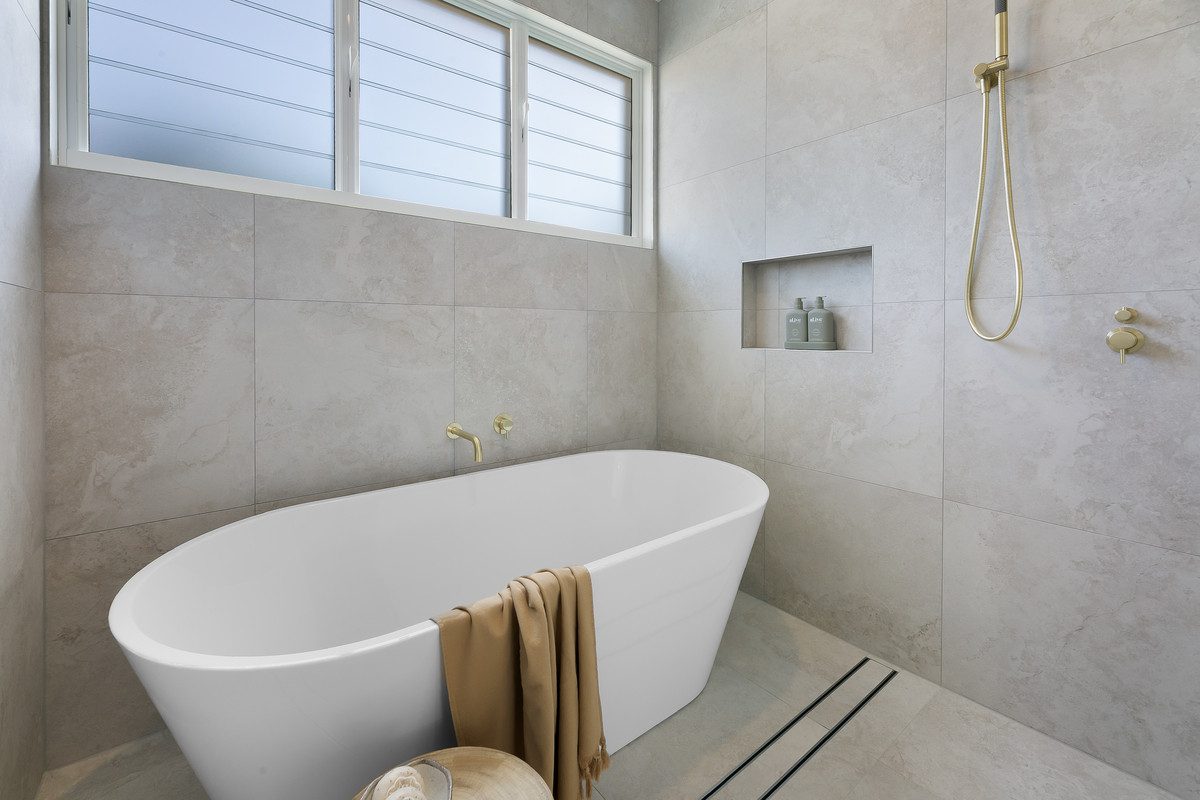 Round Wall Mixer Short Pin–lever Trim Kit (In-wall Body Not Included) - PVD Tiger Bronze