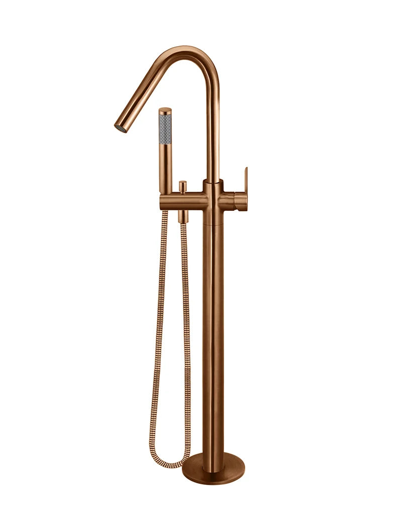 Meir Round Freestanding Bath Spout