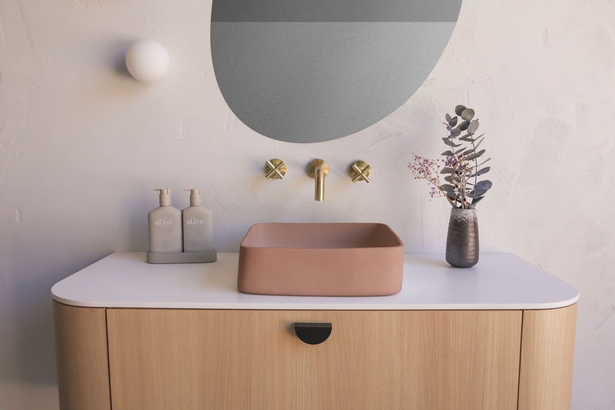 Cast basin - Blush Pink